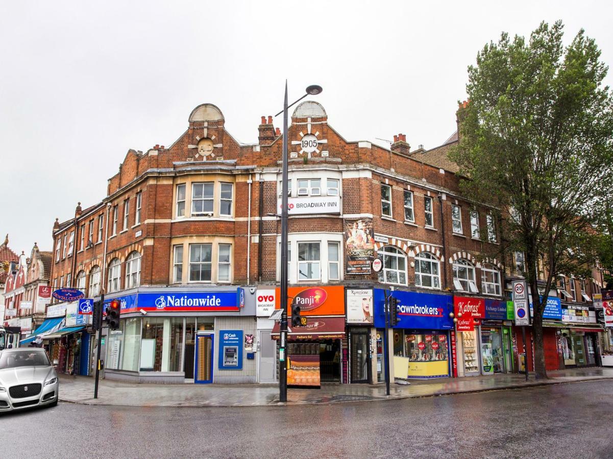The Broadway Hotel - London Heathrow Southall Exterior foto